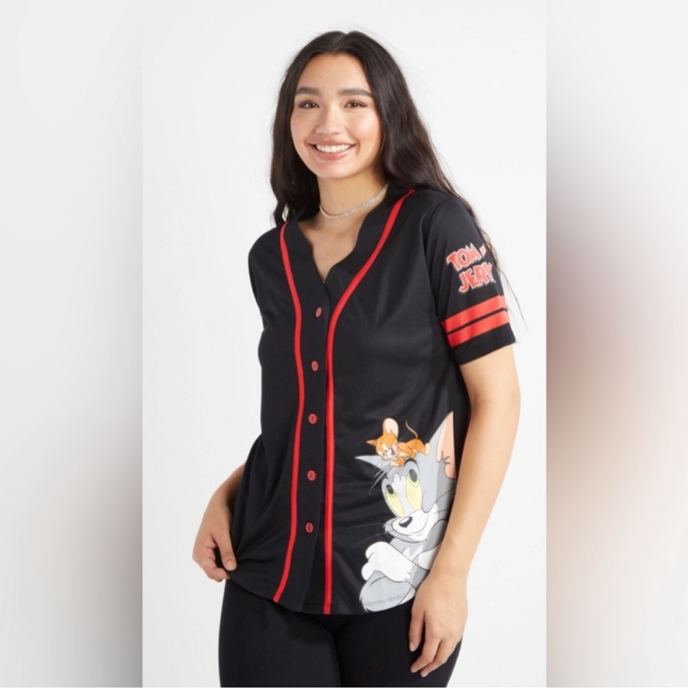 Tom and Jerry Black and RednBaseball‎ Jersey Size L